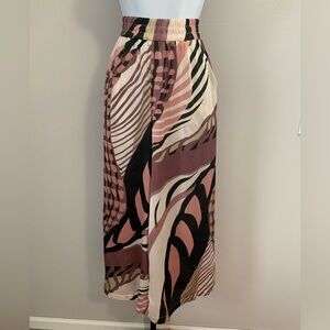 NWT Umgee Wide Leg Pants in Blush, Cream & Black Abstract Print
